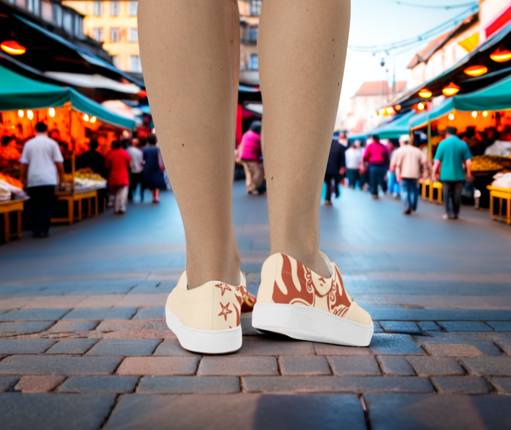 Women’s Lace-up Canvas Shoes